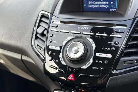 52 of 67 for Ford Fiesta 1.5 TDCi Titanium Euro 6 5dr