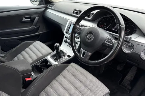 14 of 63 for Volkswagen Cc 2.0 TDI BlueMotion Tech Euro 6 (s/s) 4dr