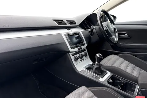 15 of 63 for Volkswagen Cc 2.0 TDI BlueMotion Tech Euro 6 (s/s) 4dr