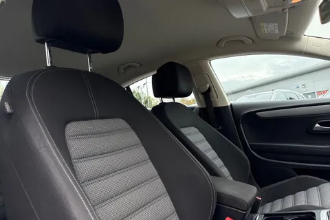 24 of 63 for Volkswagen Cc 2.0 TDI BlueMotion Tech Euro 6 (s/s) 4dr