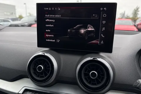 DF74KVG Audi Q2 S line 35 TFSI  150 PS 6-speed Thumbnail #30