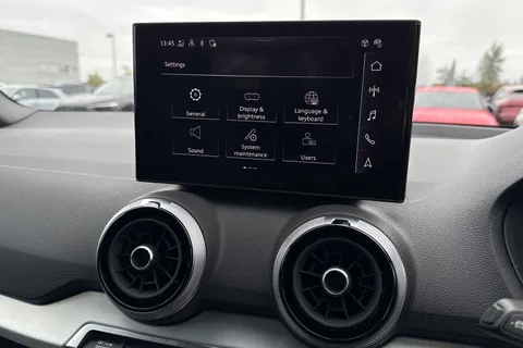 DF74KVG Audi Q2 S line 35 TFSI  150 PS 6-speed Thumbnail #39