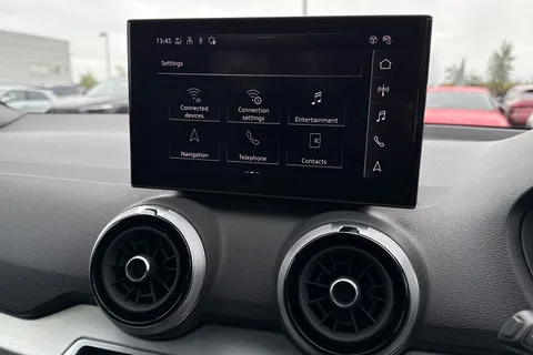 DF74KVG Audi Q2 S line 35 TFSI  150 PS 6-speed Thumbnail #40