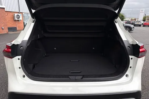 GR21FZP Nissan Qashqai 1.3 DIG-T MHEV Tekna XTRON Euro 6 (s/s) 5dr Thumbnail #6