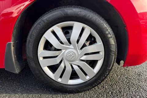 14 of 44 for Honda Jazz 1.3 S CVT