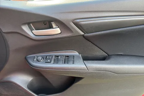 22 of 44 for Honda Jazz 1.3 S CVT