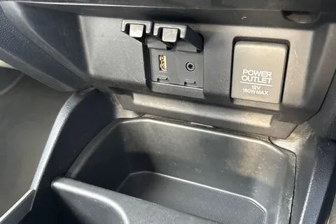 32 of 44 for Honda Jazz 1.3 S CVT