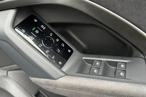  Audi SQ5 3.0 TFSI S Edition 1 S Tronic quattro Euro 6 (s/s) 5dr Thumbnail #18