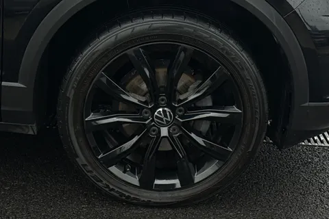 12 of 43 for VOLKSWAGEN T-ROC 1.0 TSI 110 Black Edition 5dr