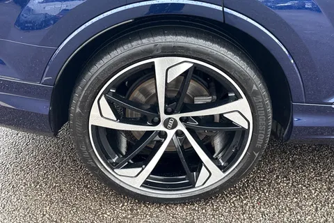 GX71XEC Audi Q7 Black Edition 50 TDI quattro 286 PS tiptronic Thumbnail #12