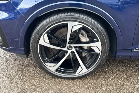 GX71XEC Audi Q7 Black Edition 50 TDI quattro 286 PS tiptronic Thumbnail #14