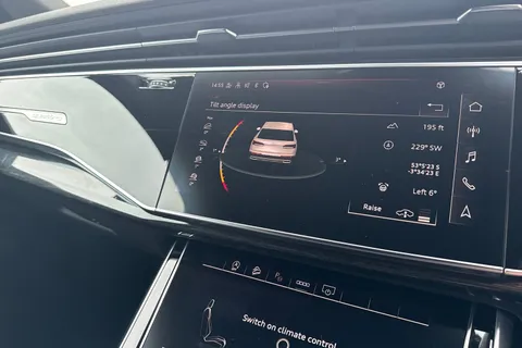 GX71XEC Audi Q7 Black Edition 50 TDI quattro 286 PS tiptronic Thumbnail #41