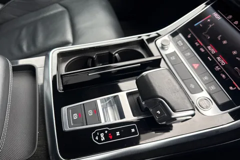 GX71XEC Audi Q7 Black Edition 50 TDI quattro 286 PS tiptronic Thumbnail #55