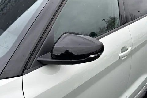 DX25URC Audi A1 Black Edition 30 TFSI 116 PS S tronic Thumbnail #27