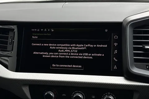 DX25URC Audi A1 Black Edition 30 TFSI 116 PS S tronic Thumbnail #30