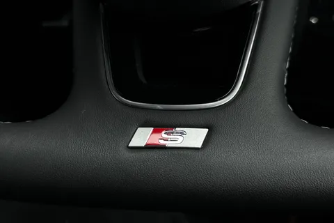 DX25URC Audi A1 Black Edition 30 TFSI 116 PS S tronic Thumbnail #38