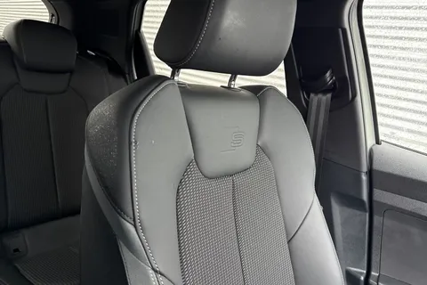 DX25URC Audi A1 Black Edition 30 TFSI 116 PS S tronic Thumbnail #47