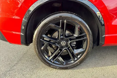 KP25RNU Volkswagen Tiguan 2.0 TDI R-Line 5dr DSG | Tow Bar | Heated Seats Thumbnail #11