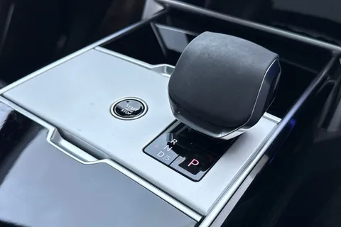 14 of 51 for Land Rover Range Rover 4.4 P530 V8 Autobiography 5dr