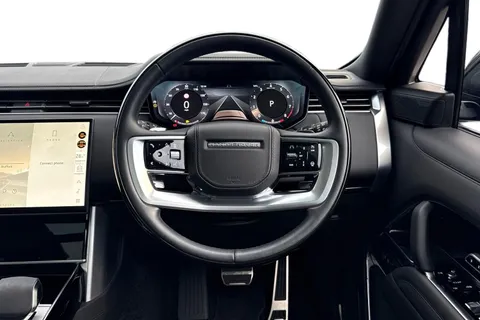 16 of 51 for Land Rover Range Rover 4.4 P530 V8 Autobiography 5dr