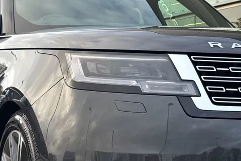 18 of 51 for Land Rover Range Rover 4.4 P530 V8 Autobiography 5dr