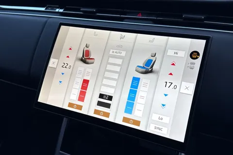 23 of 51 for Land Rover Range Rover 4.4 P530 V8 Autobiography 5dr