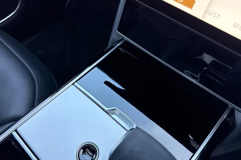 48 of 51 for Land Rover Range Rover 4.4 P530 V8 Autobiography 5dr