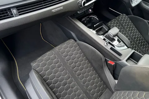 15 of 66 for AUDI RS4 RS 4 TFSI Quattro Edition 25 years 5dr Triptronic