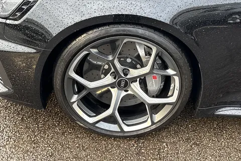 24 of 66 for AUDI RS4 RS 4 TFSI Quattro Edition 25 years 5dr Triptronic