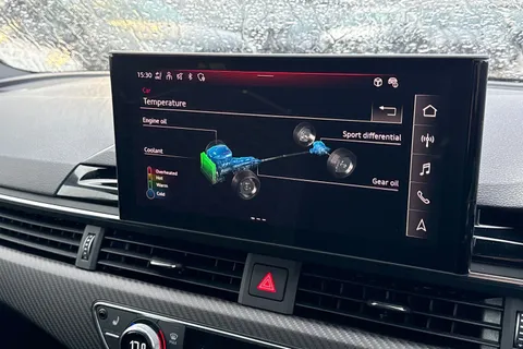 44 of 66 for AUDI RS4 RS 4 TFSI Quattro Edition 25 years 5dr Triptronic