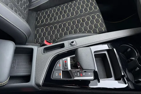 58 of 66 for AUDI RS4 RS 4 TFSI Quattro Edition 25 years 5dr Triptronic