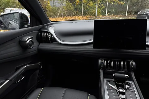 BYD ATTO 3 60.48kWh Design Auto 5dr Thumbnail #15