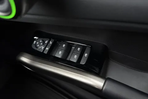 BYD ATTO 3 60.48kWh Design Auto 5dr Thumbnail #18