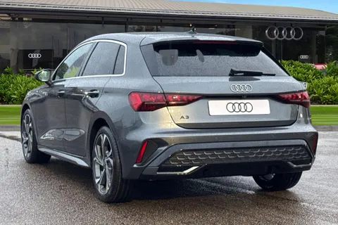  Audi A3 1.5 TFSI S line Sportback Euro 6 (s/s) 5dr Thumbnail #3