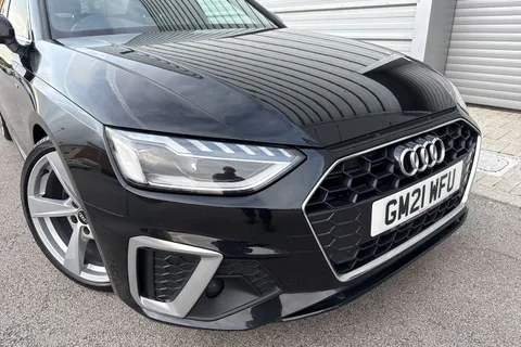 GM21WFU Audi A4 2.0 TDI 35 S line S Tronic Euro 6 (s/s) 4dr Thumbnail #10