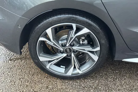  Audi A3 1.5 TFSI S line Sportback Euro 6 (s/s) 5dr Thumbnail #13