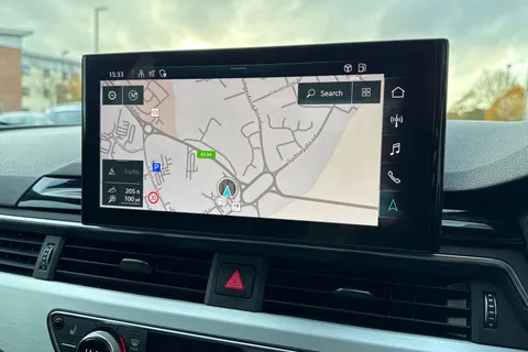 GM21WFU Audi A4 2.0 TDI 35 S line S Tronic Euro 6 (s/s) 4dr Thumbnail #18