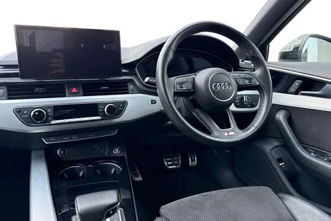 GM21WFU Audi A4 2.0 TDI 35 S line S Tronic Euro 6 (s/s) 4dr Thumbnail #19