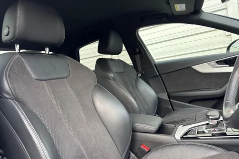 GM21WFU Audi A4 2.0 TDI 35 S line S Tronic Euro 6 (s/s) 4dr Thumbnail #25