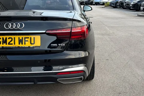 GM21WFU Audi A4 2.0 TDI 35 S line S Tronic Euro 6 (s/s) 4dr Thumbnail #27