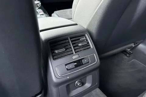 GM21WFU Audi A4 2.0 TDI 35 S line S Tronic Euro 6 (s/s) 4dr Thumbnail #33