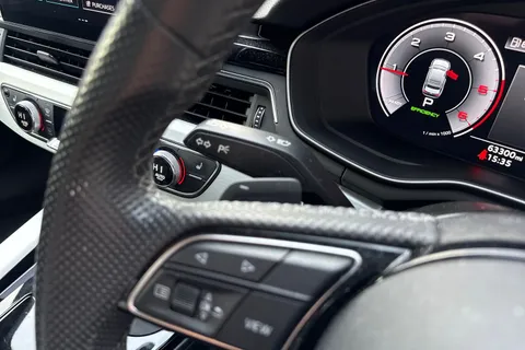 GM21WFU Audi A4 2.0 TDI 35 S line S Tronic Euro 6 (s/s) 4dr Thumbnail #52