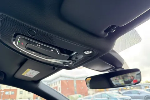 GM21WFU Audi A4 2.0 TDI 35 S line S Tronic Euro 6 (s/s) 4dr Thumbnail #59