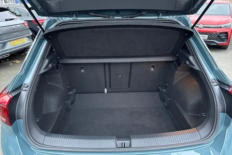 DE25KRU Volkswagen T-Roc 1.5 TSI R-Line 5dr DSG | Heated Seats | ACC Thumbnail #7