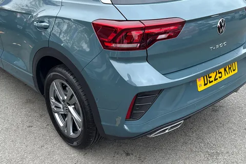 DE25KRU Volkswagen T-Roc 1.5 TSI R-Line 5dr DSG | Heated Seats | ACC Thumbnail #8