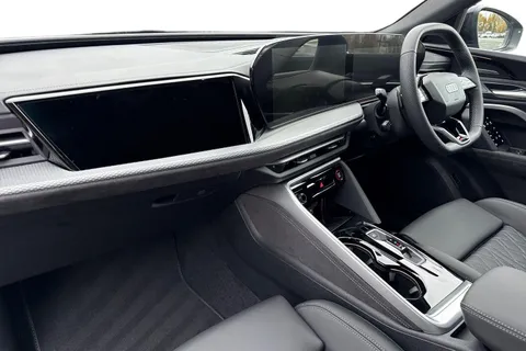  Audi SQ5 3.0 TFSI S Edition 1 Sportback S Tronic quattro Euro 6 (s/s) 5dr Thumbnail #15