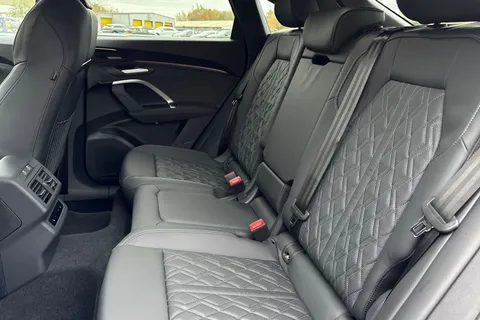  Audi SQ5 3.0 TFSI S Edition 1 Sportback S Tronic quattro Euro 6 (s/s) 5dr Thumbnail #19