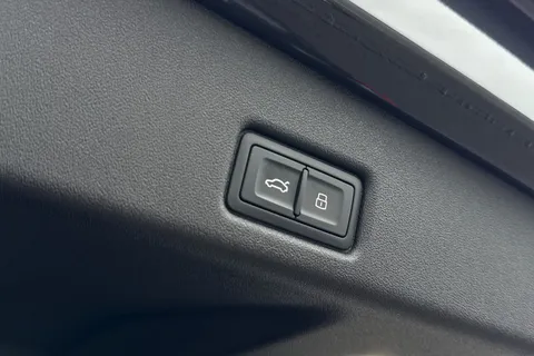  Audi SQ5 3.0 TFSI S Edition 1 Sportback S Tronic quattro Euro 6 (s/s) 5dr Thumbnail #39