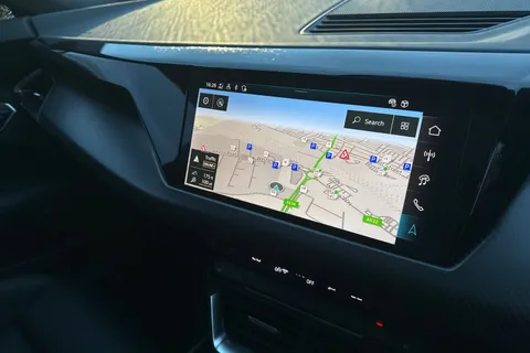  Audi e-tron GT 105kWh Vorsprung Auto quattro 4dr Thumbnail #41