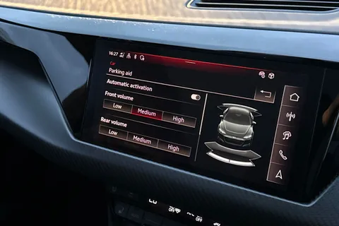  Audi e-tron GT 105kWh Vorsprung Auto quattro 4dr Thumbnail #49